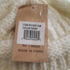 Ivory Chunky-knit Beanie